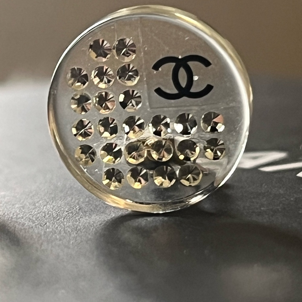 Chanel Clear Rhinestone Earrings - Picture 11 of 16